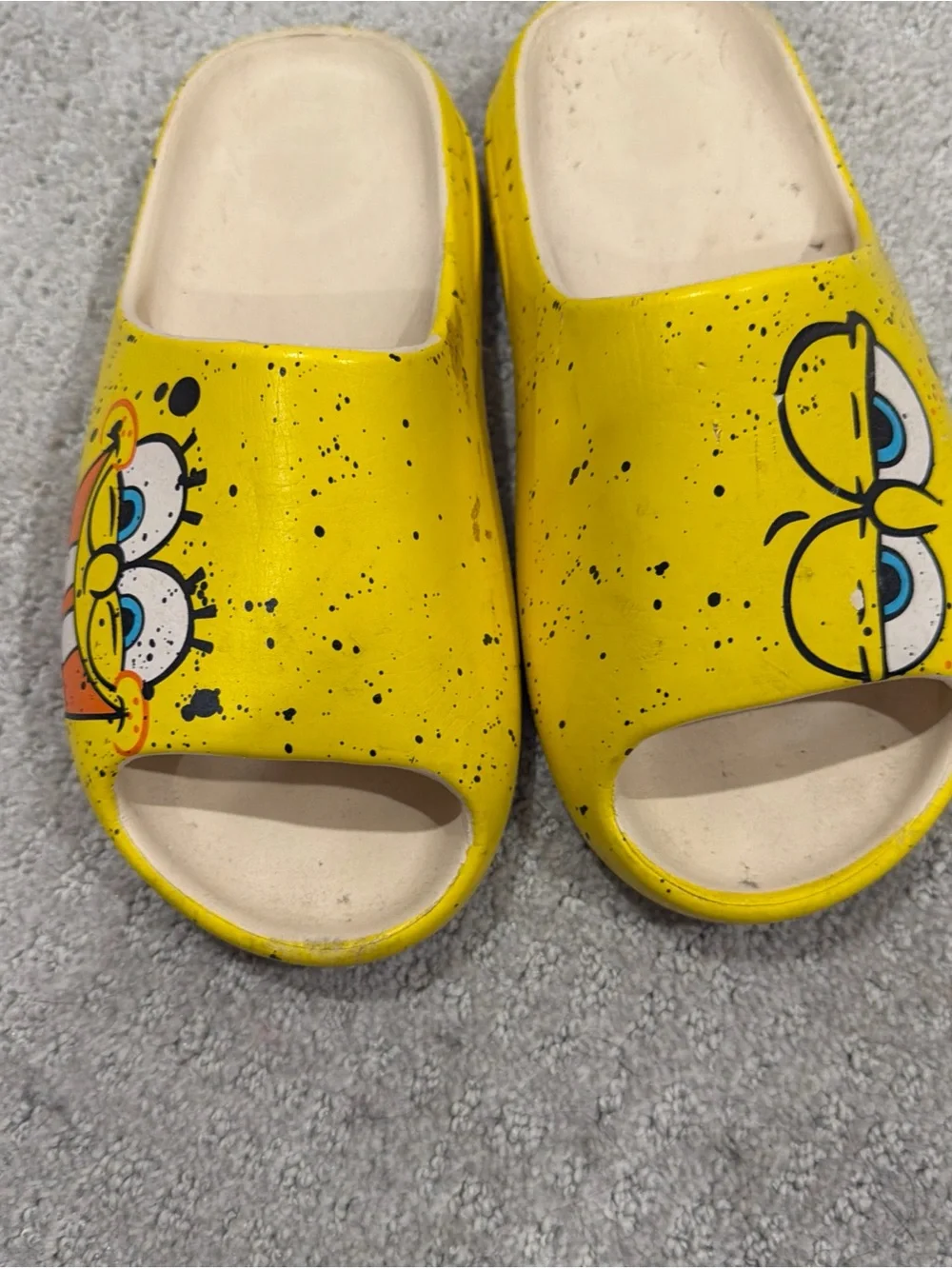 Yeezy Kids Yellow SpongeBob Graphic Slide Sandals